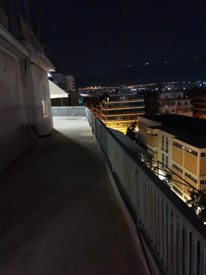 Penthouse Spacious W Super Wifi & Terrace, 2 Min From Metro Apartment Athens Exterior photo